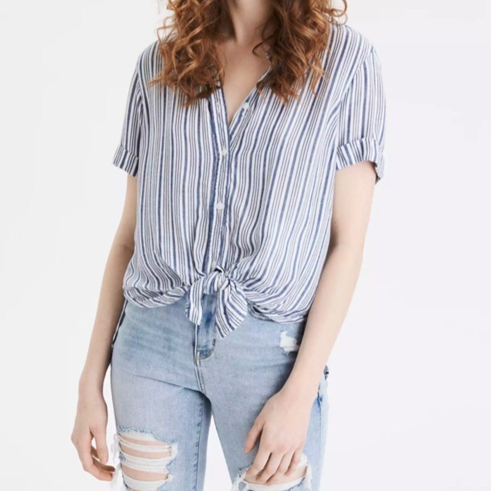 American Eagle Striped Button Up Short Sleeve